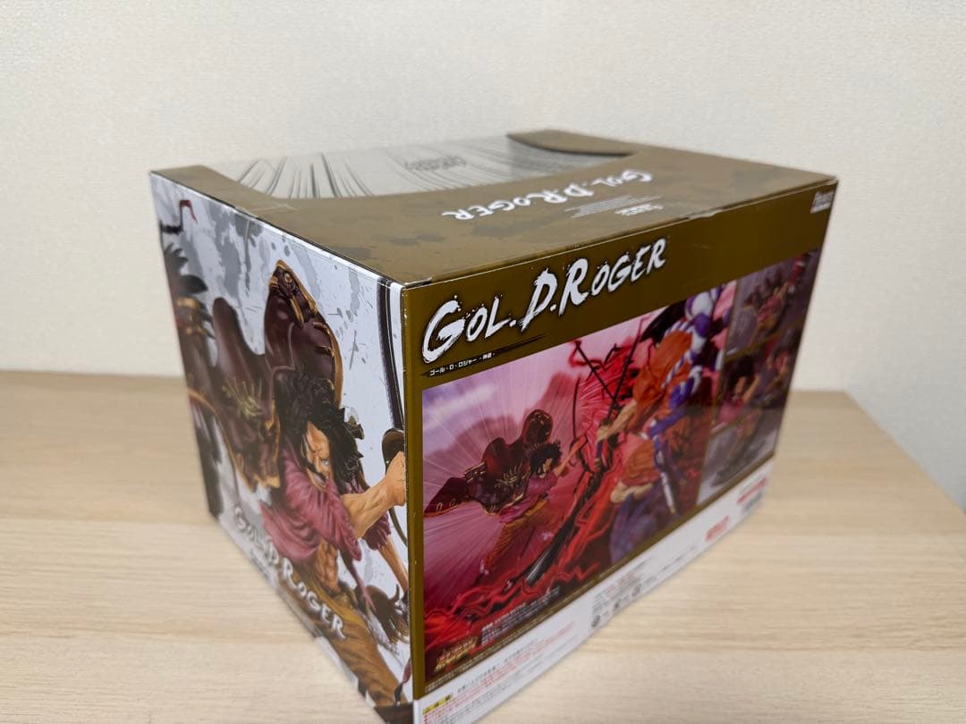 ワンピース ゴールDロジャーフィギュア