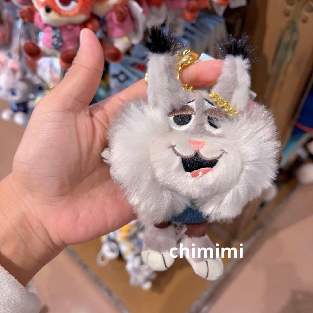 上海ディズニー ズードピア パウバートぬいぐるみキーチェーン - メルカリ