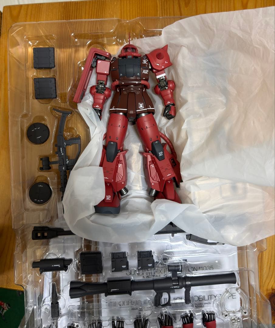 く*ー様 シャア専用高機動型ザクⅡ メタルコンポジット