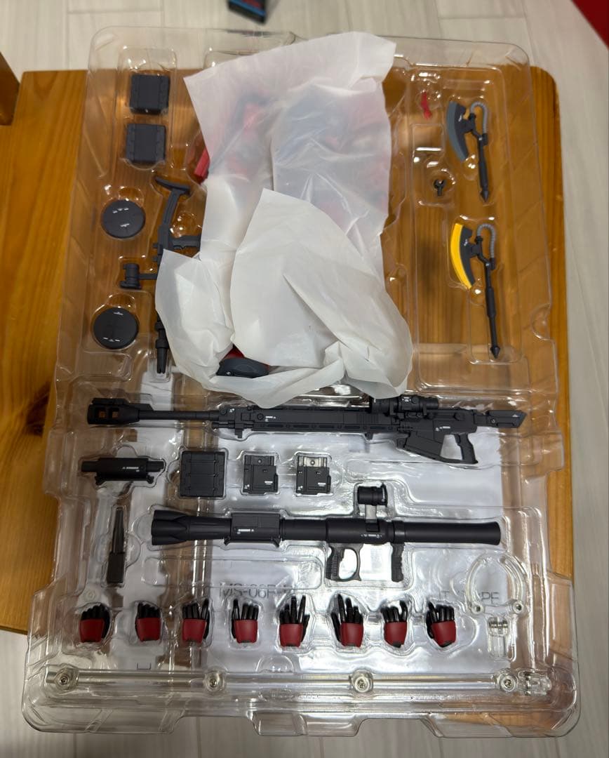 く*ー様 シャア専用高機動型ザクⅡ メタルコンポジット