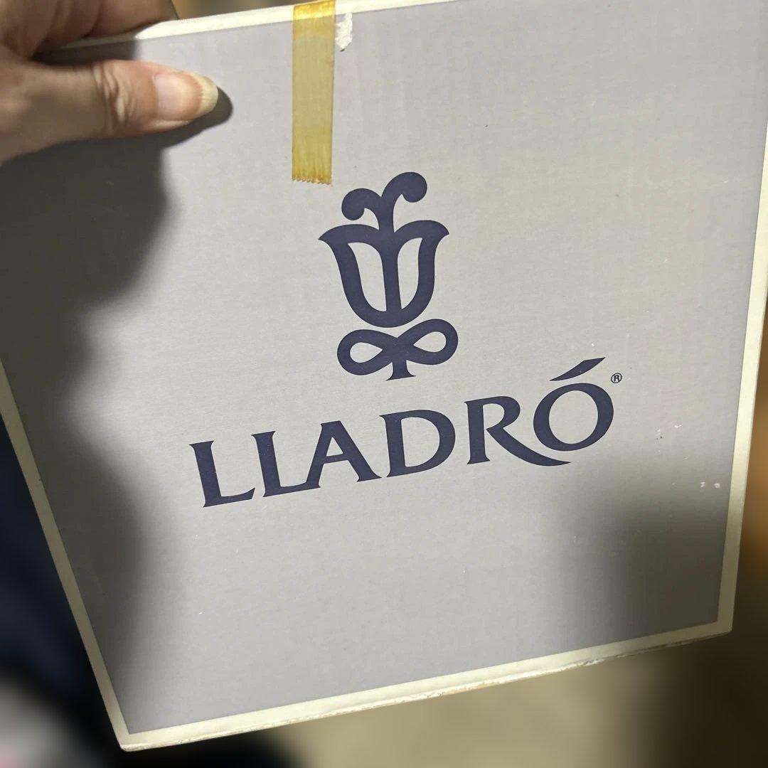 リヤドロ　「乗せてあげる」