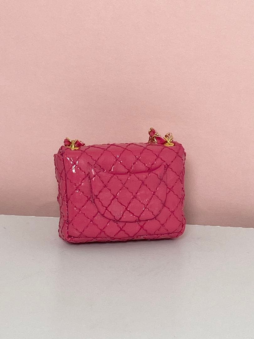 ★ハンドメイド★ ミニチュア チェーンバッグ エナメルピンク アウトフィット