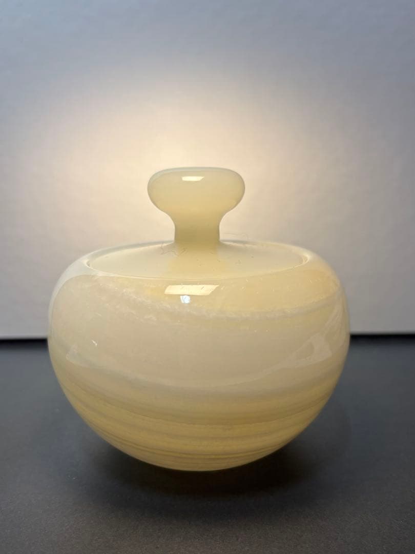 アフガンジェイド　蓋付き壺　630g 天然石の壺