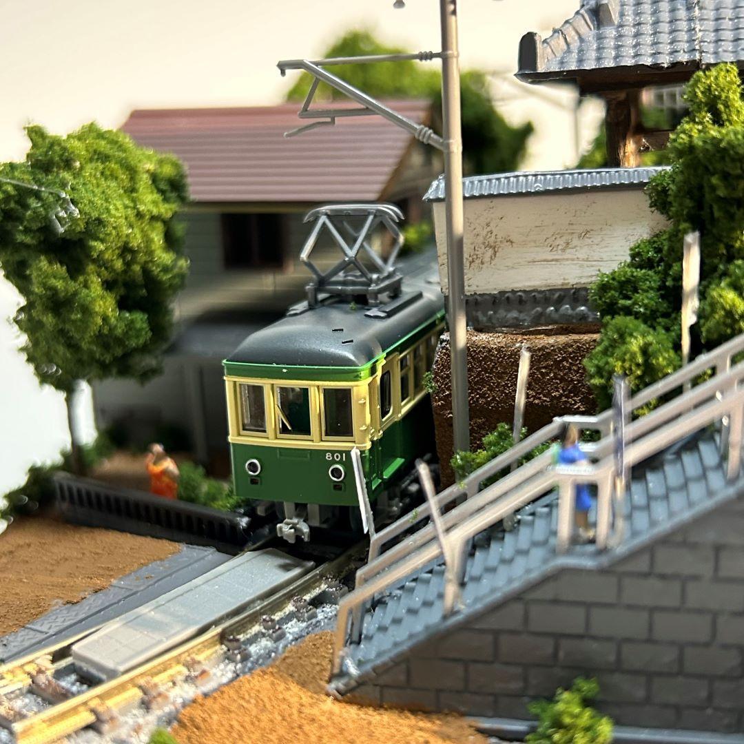 江ノ電 江の島腰越 満福寺と踏み切り 鉄道ジオラマ Nゲージ 展示台