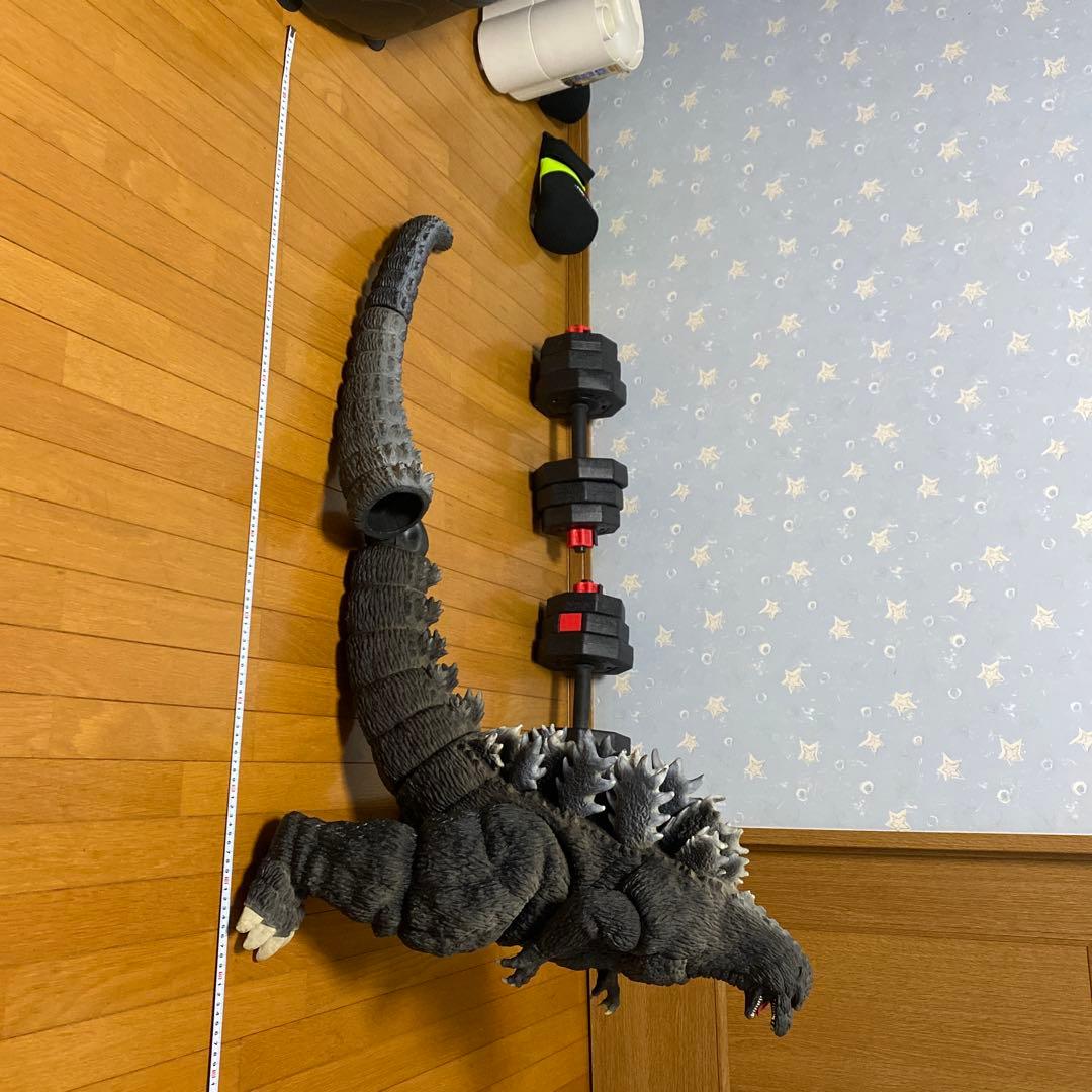 巨大 ゴジラ フィギュア 約60cm×120cm - メルカリ