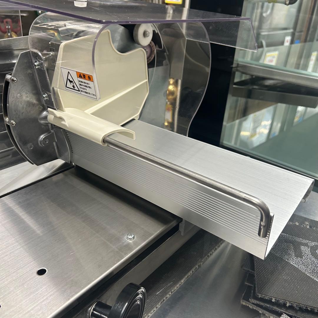 5797【程度良好】ハクラ精機１枚切り手動式パンスライサー　AT700Z