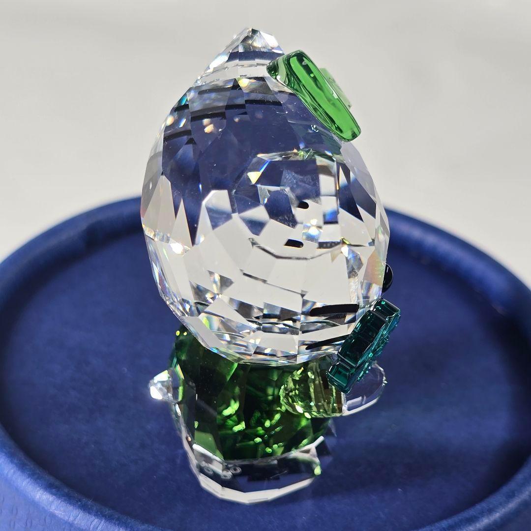 スワロフスキー ハローキティラッキー チャーム クローバー グリーン リボン