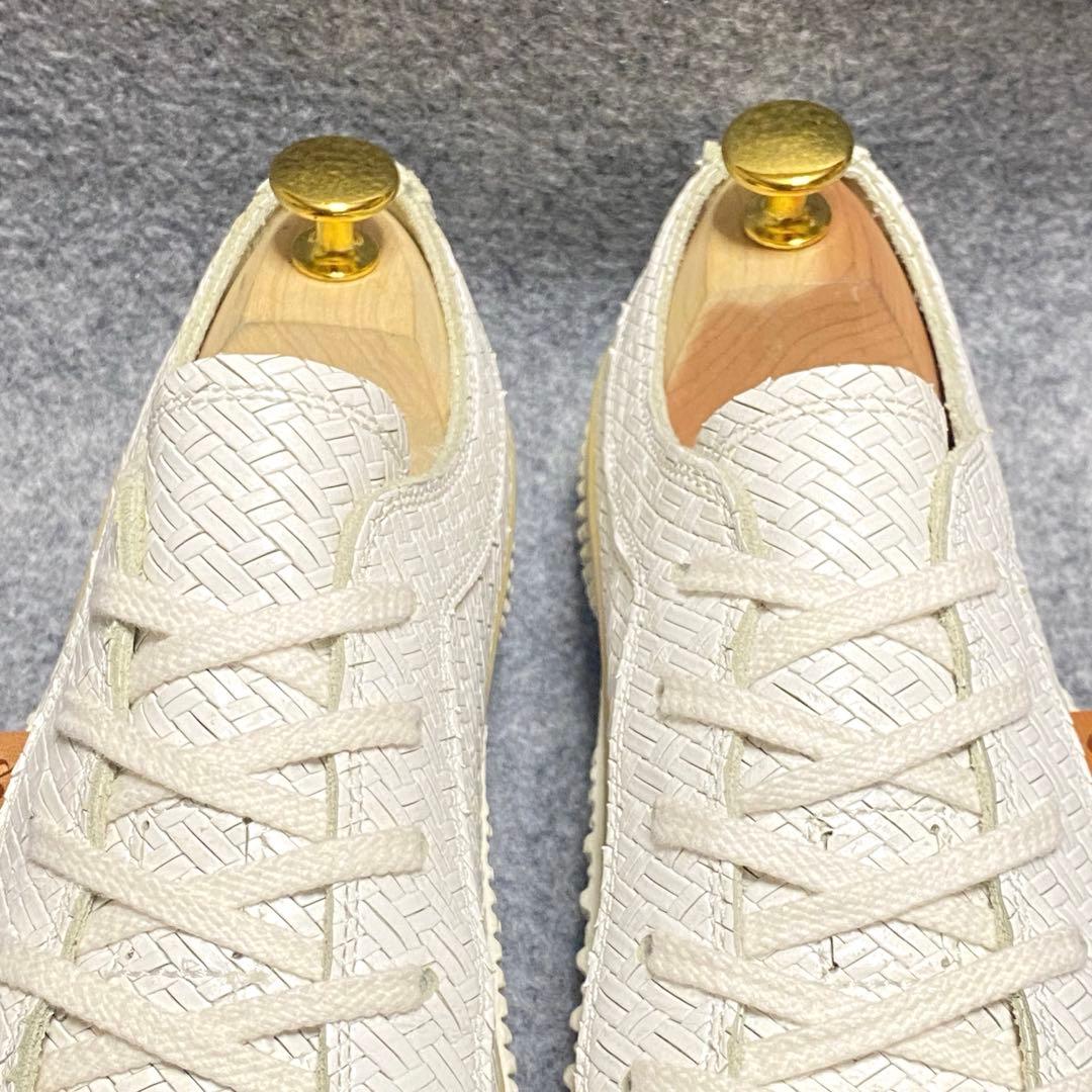 美品】 スピングルムーブ 26.5 スニーカー ホワイト レザー 白 型押し