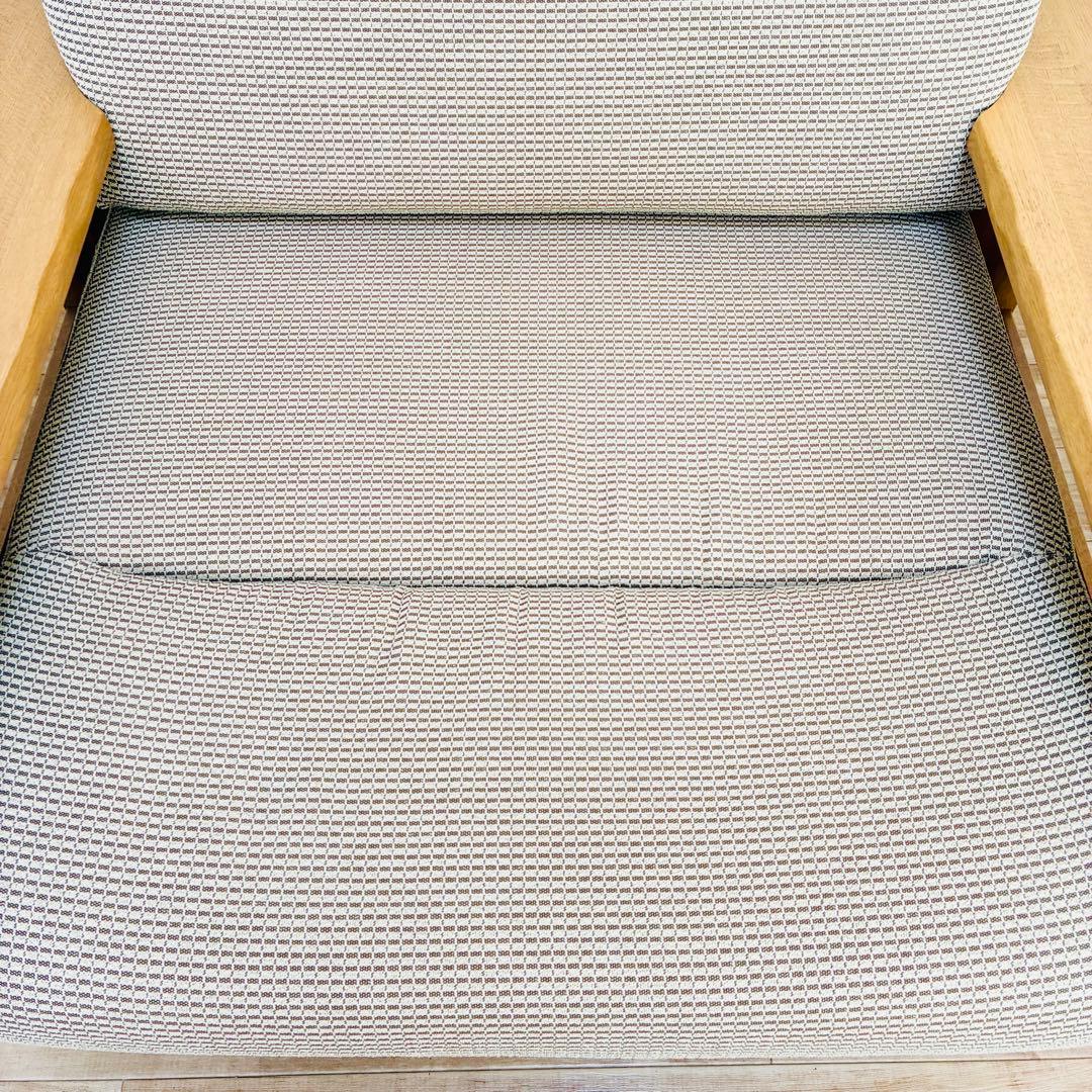 希少　ibata　イバタインテリア　一人掛け　ソファ　木製　マガジンラック付き