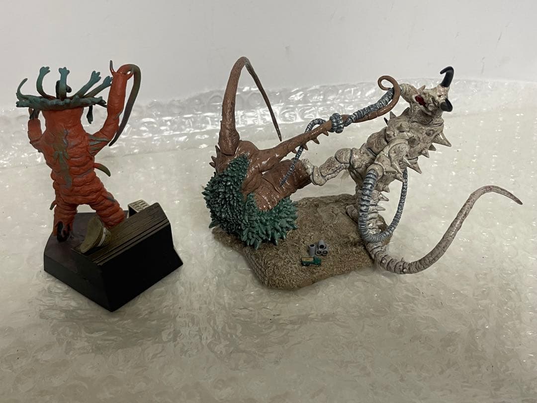 1.ウルトラ怪獣名鑑】大映怪獣編 11体セット《現状品》