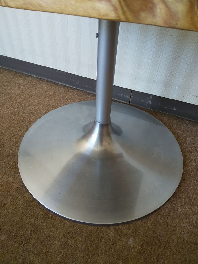 けやき（欅）無垢材・回転椅子　逸品です。