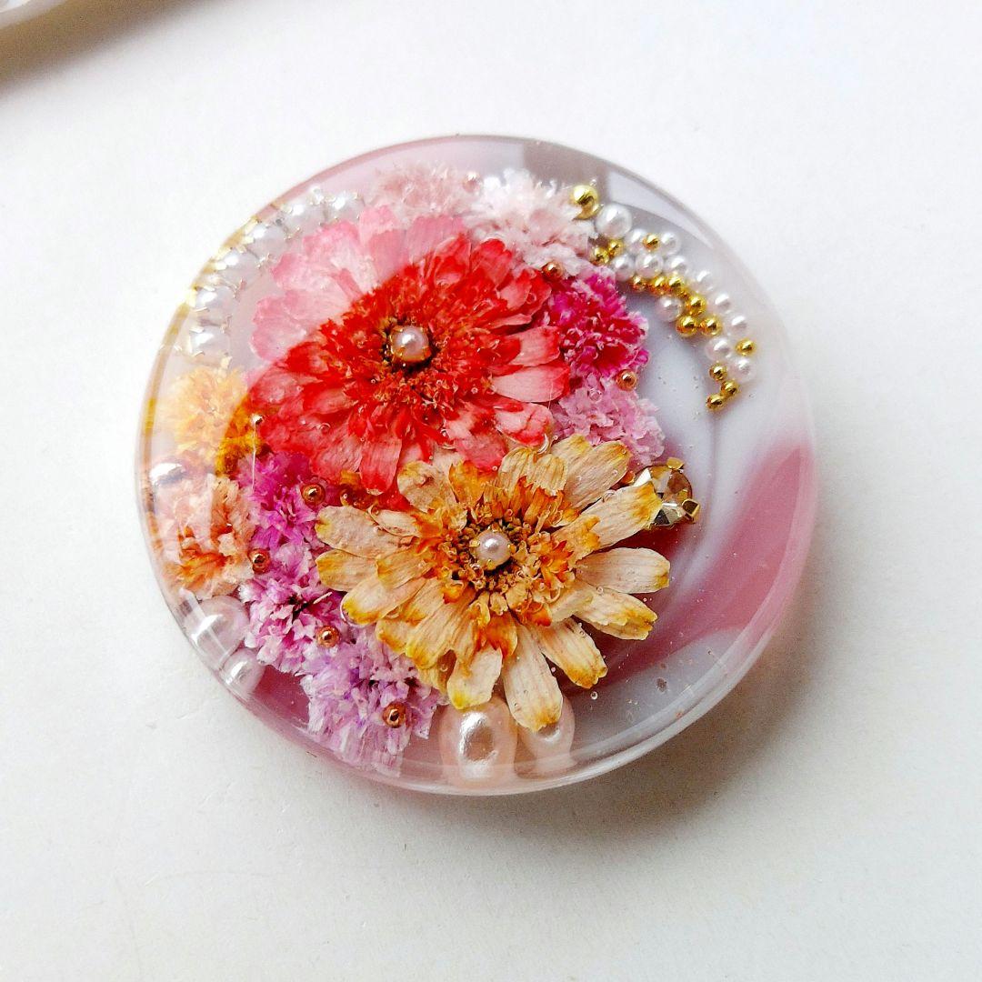 【1361】レジン　マトリカリア　ヘアゴム　ポニーフック　ブロ―チ　ハンドメイド