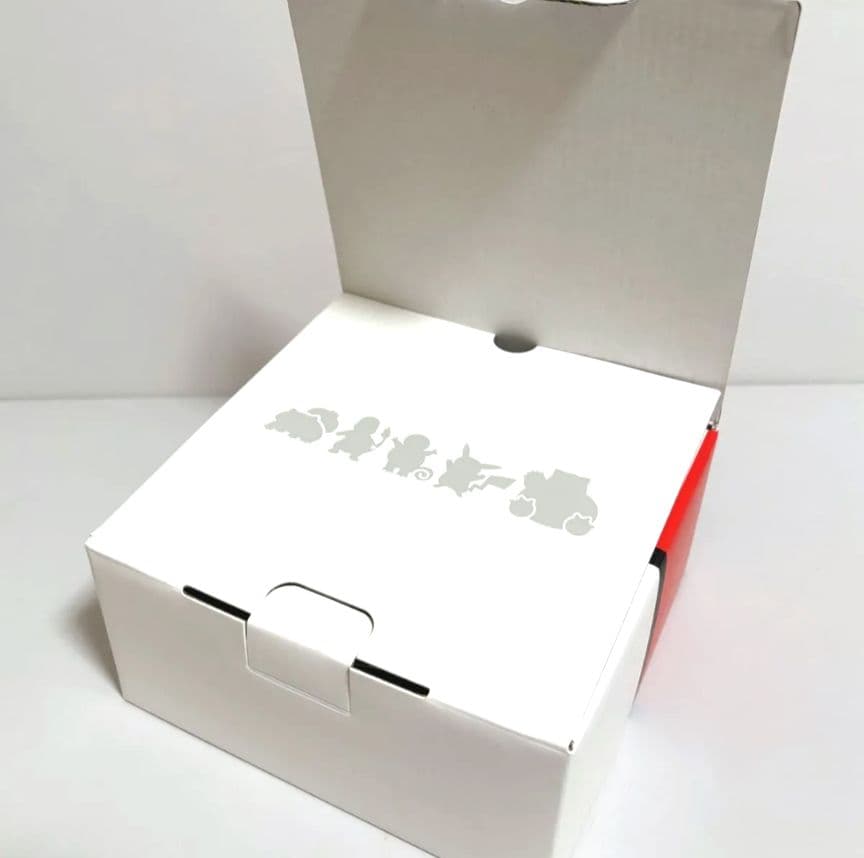 新品未使用 限定品 ルクルーゼ ポケモン プレート　コラボ LE CREUSET