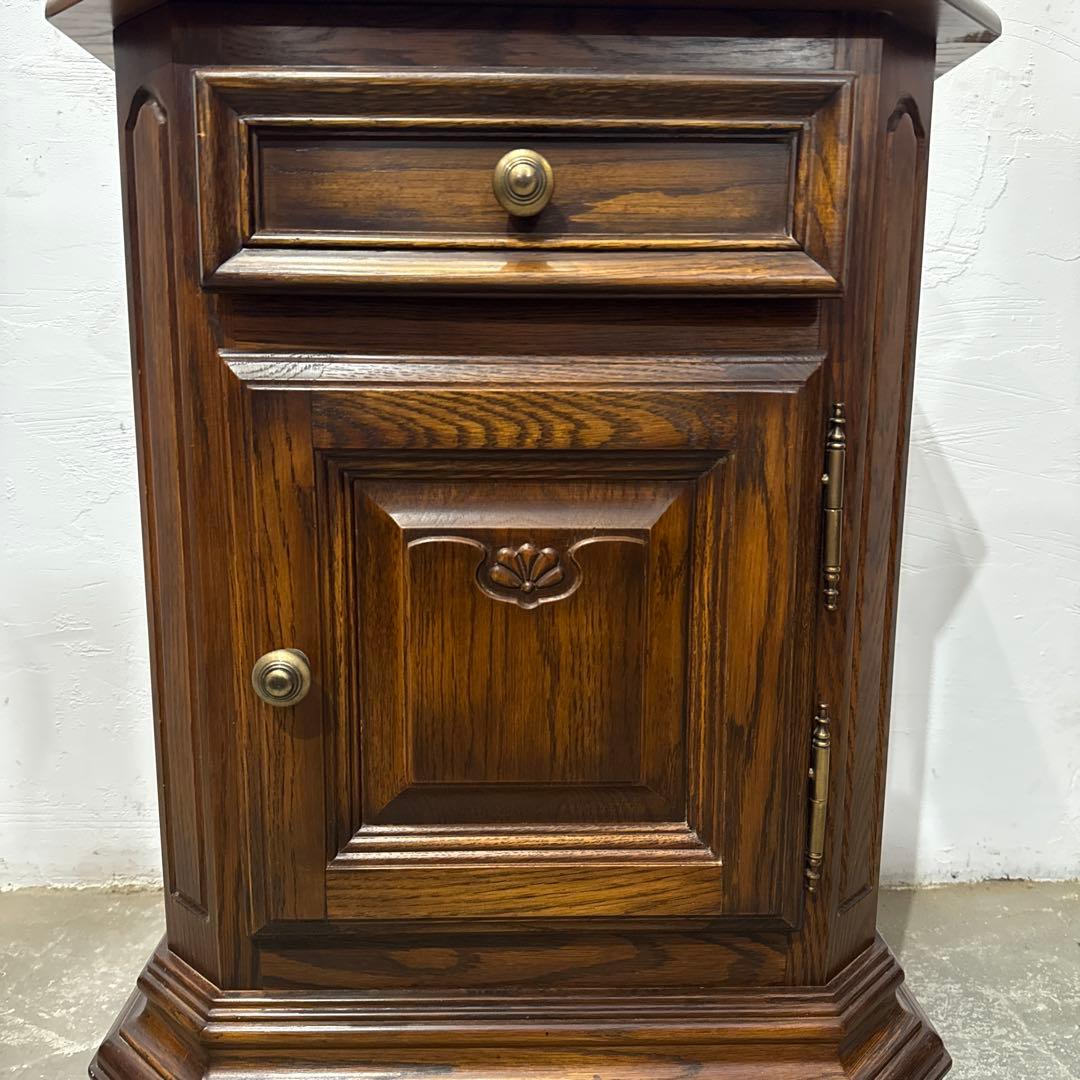 年末年始saleヴィンテージ　木製サイドテーブル　ベッドサイドテーブル