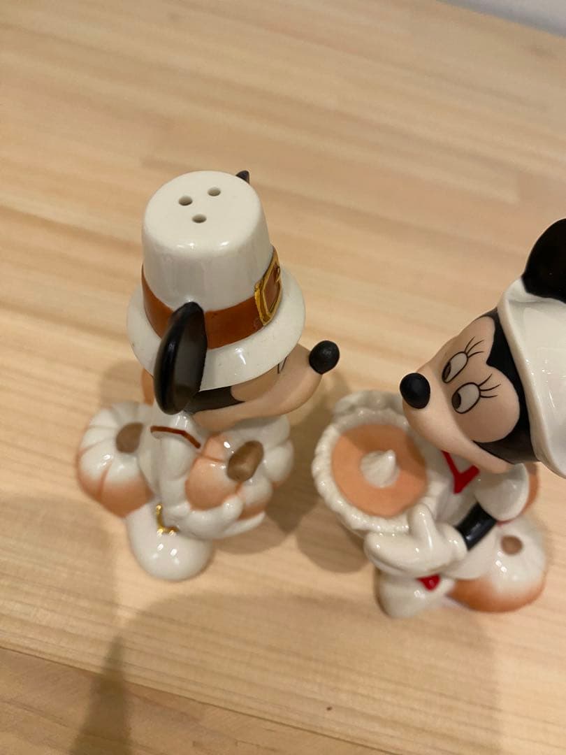 激レア❗️新品 LEONX ディズニー ミッキ ミニー ペッパー入れセット