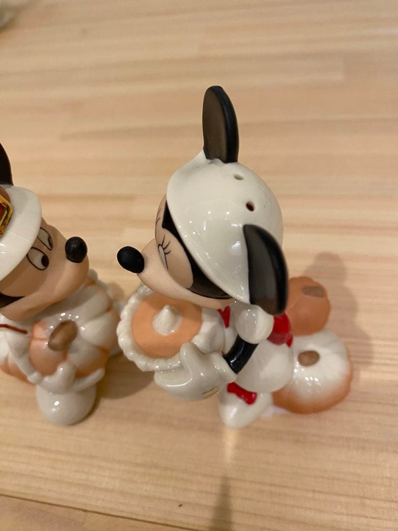 激レア❗️新品 LEONX ディズニー ミッキ ミニー ペッパー入れセット