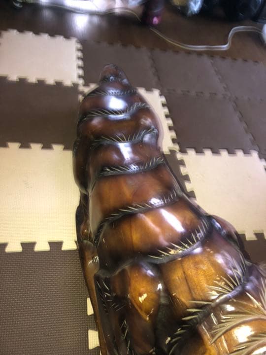 虎の木彫り置き物