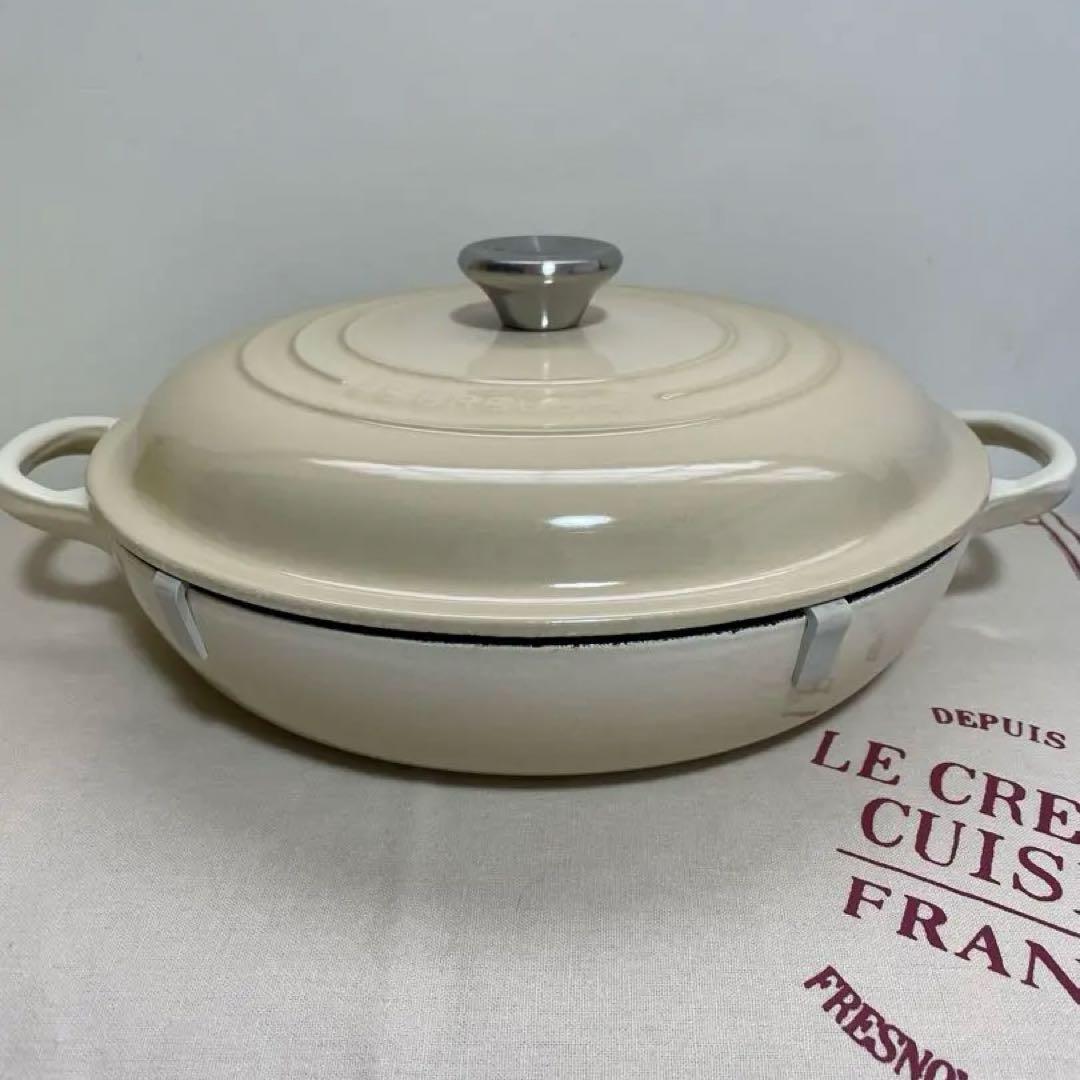 《ほぼ未使用》ルクルーゼ 浅鍋 26cm キャセロールベージュ系