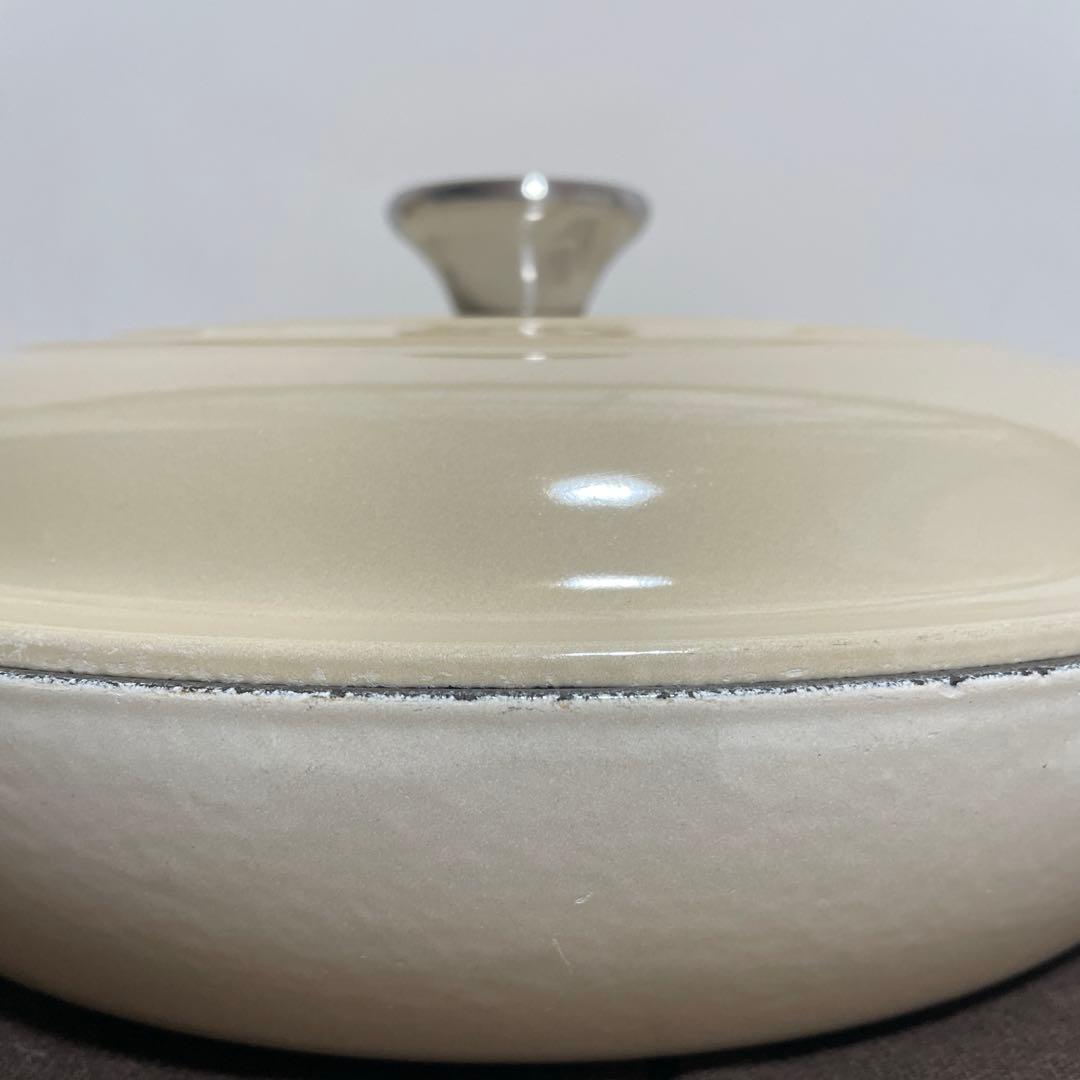 《ほぼ未使用》ルクルーゼ 浅鍋 26cm キャセロールベージュ系