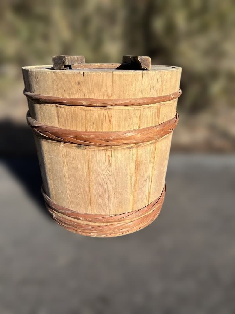 木製　漬物樽　蓋付き