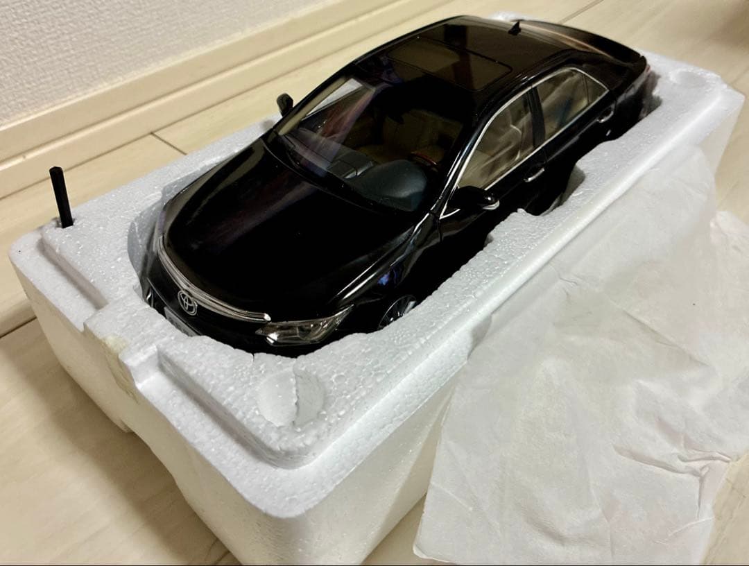 1/18 トヨタ カムリ ブラック 中国仕様