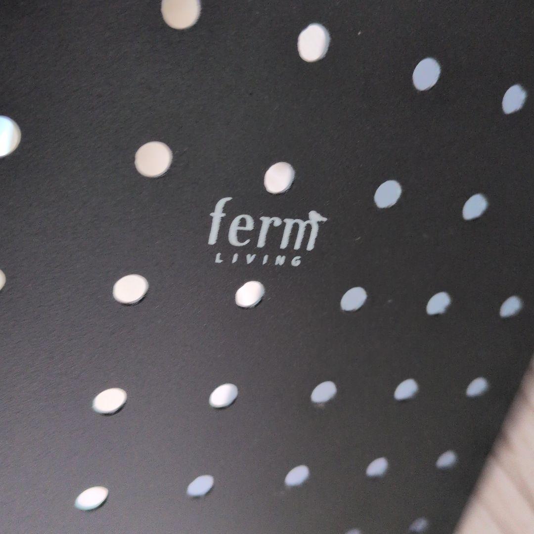 （金）価格！ほぼ未使用✮ファームリビング、黒、収納