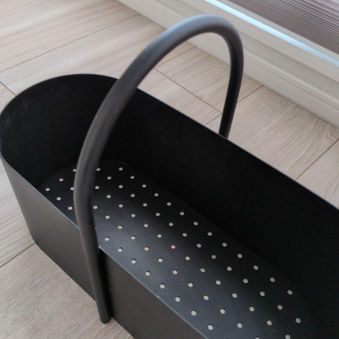 （金）価格！ほぼ未使用✮ファームリビング、黒、収納