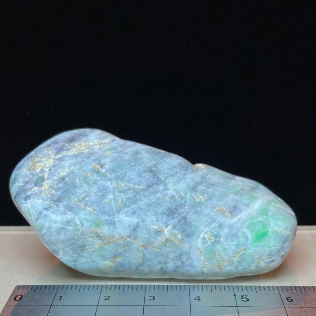 20%OFF】糸魚川翡翠 金山谷 黒×翠 翡翠 海石 原石 94.2g - メルカリ