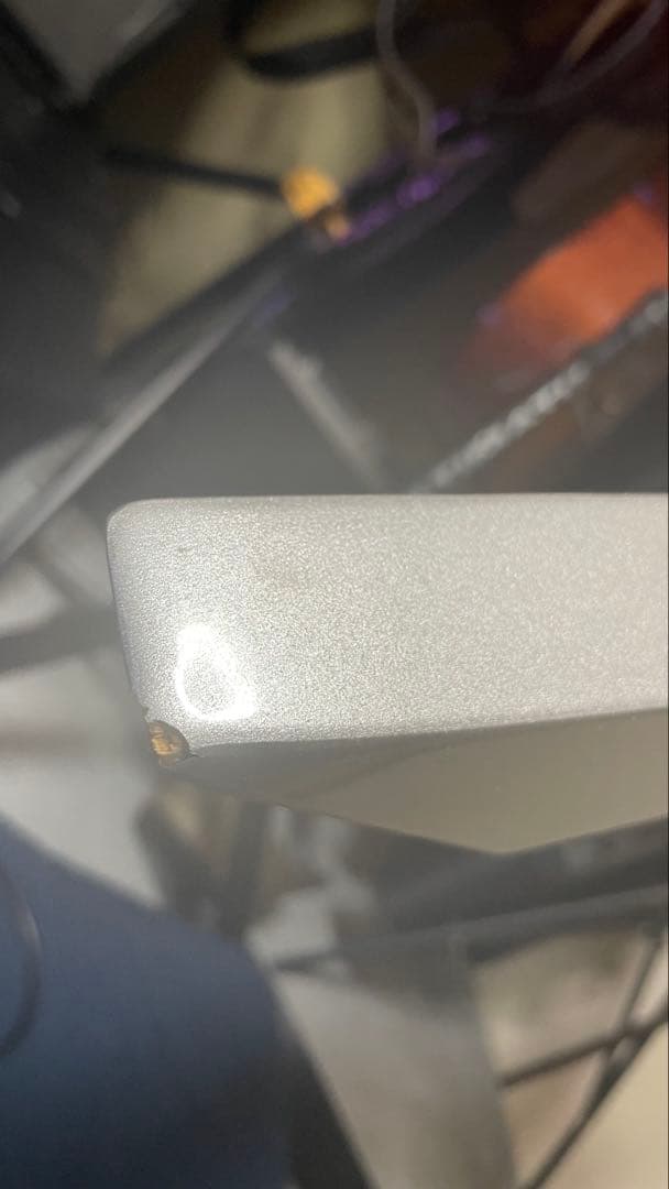 シルバーエクスプローラータイプエレキギター　Cort