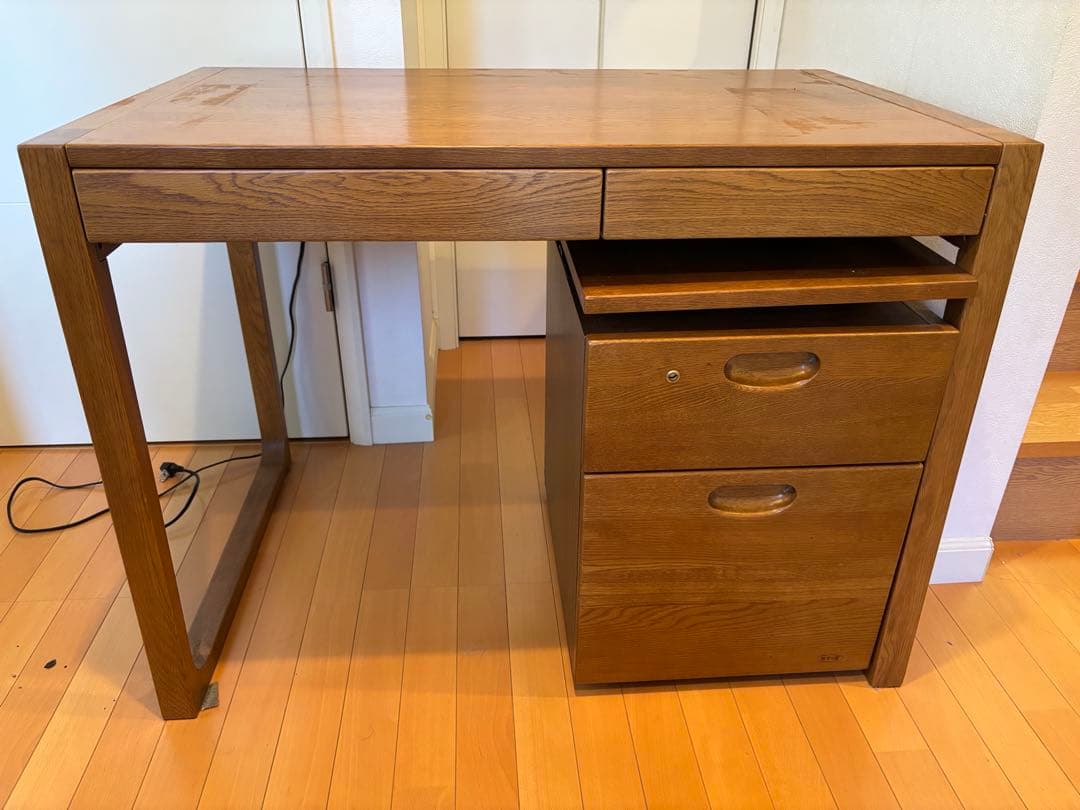 【価格等応相談】木製ブラウンデスク 浜本工芸