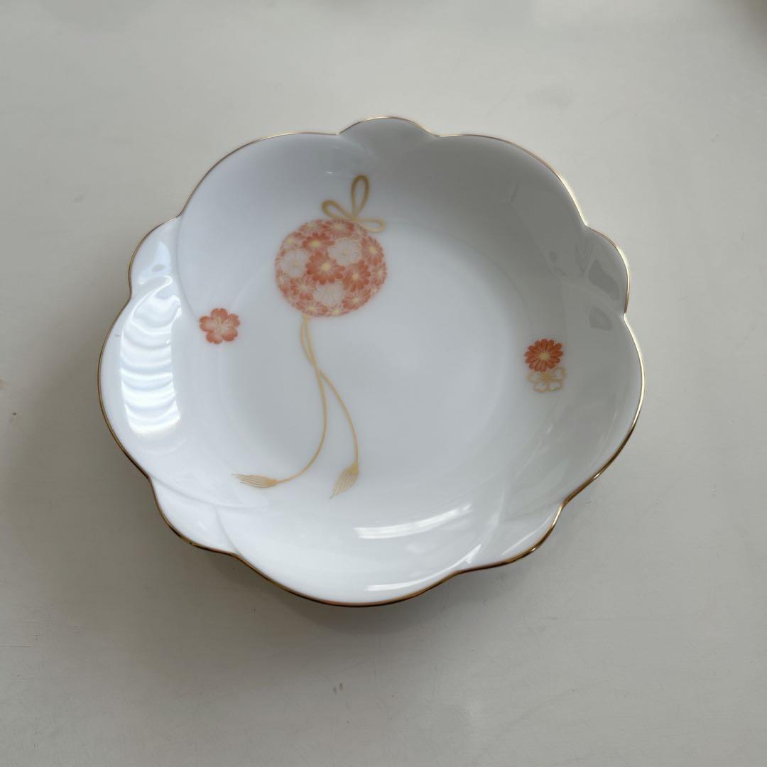 【新品•未使用•箱あり】大倉陶園 花毬 13cm 梅型皿 5枚セット