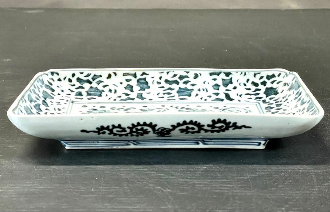 割引❗️【稀少 江戸中期】 古伊万里 染付 紙摺印判 波兎 長皿