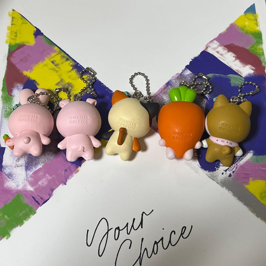 SEVENTEEN ボンボンイ キーホルダー - メルカリ