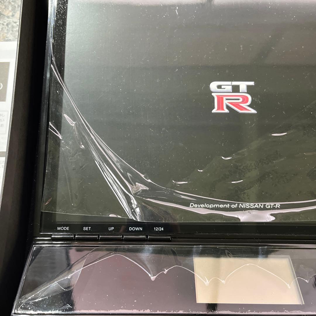 NISSAN 日産 GTR フォトスタンドカレンダー 新品未使用 置物 格安