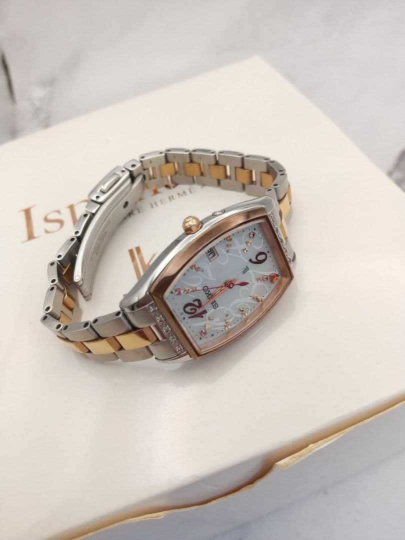 セイコー ルキア 美品ピエール・エルメコラボ 限定モデル ダイヤ 電波ソーラー