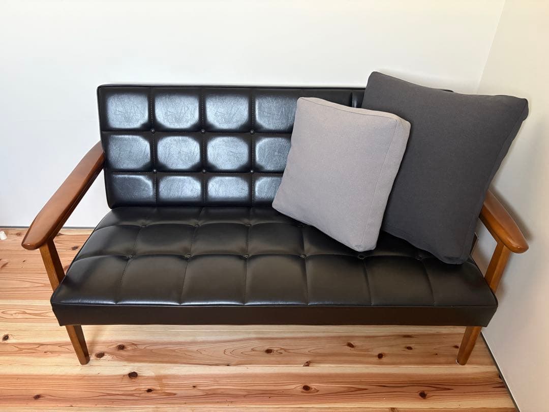 美品 カリモク60 Kチェア 2シーター スタンダードブラック