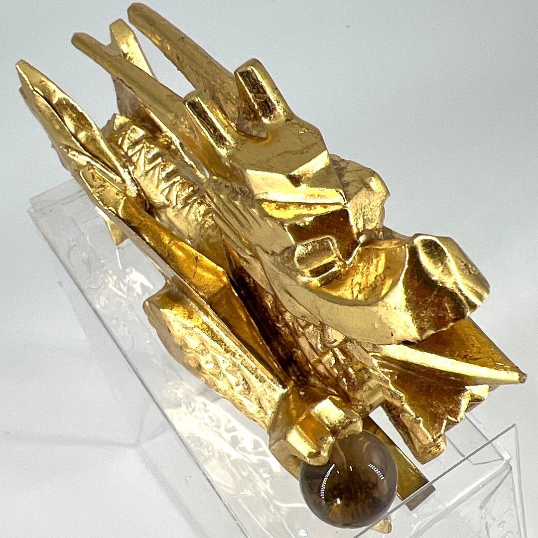 端午の節句　飾竜頭木彫金箔張り水晶玉付き