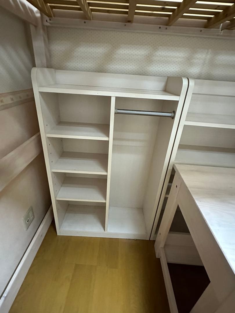 ☆引き取り限定☆ホワイトロフトベッド・デスクセット