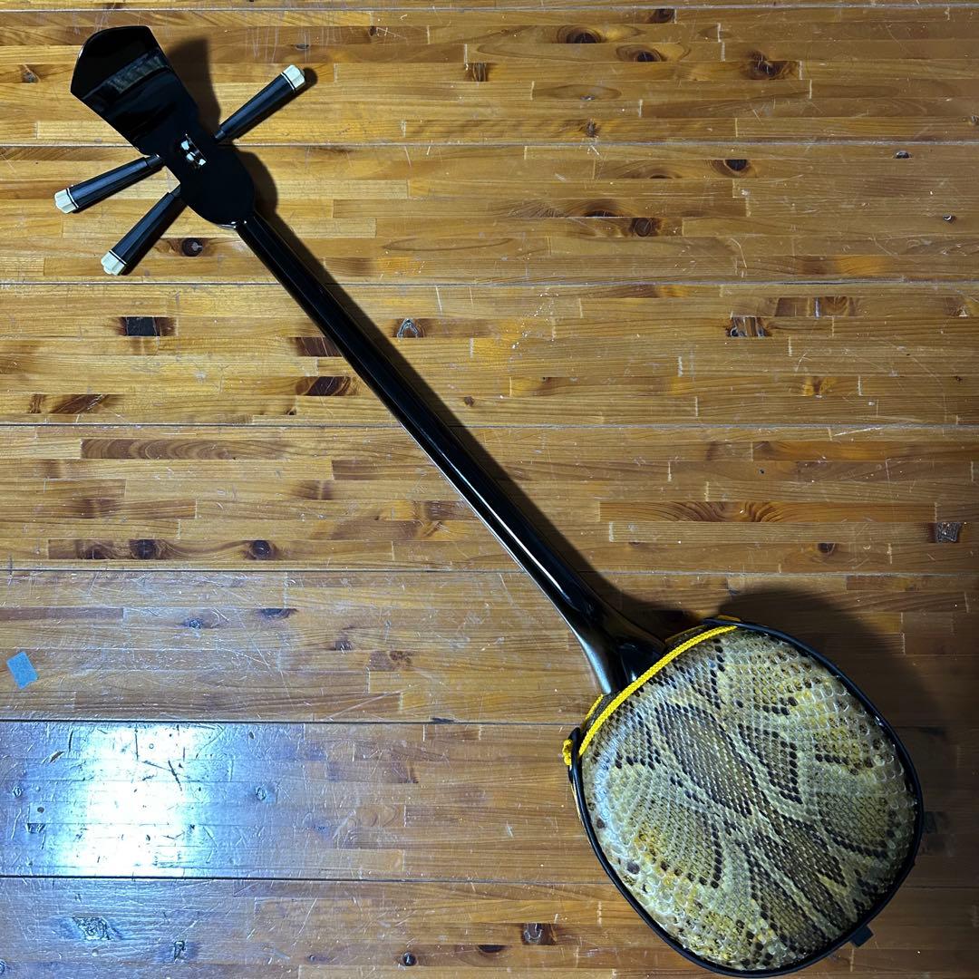 ◼️宮古島から◼️本皮強化張り三線②◼️初めての方にも◼️沖縄◼️初心者◼️ケース選択