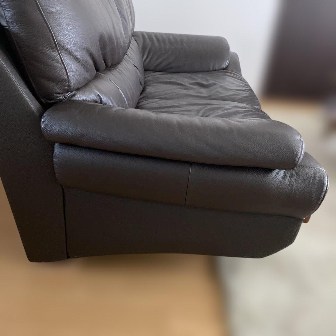 革ソファ　2.5人掛け シボ加工　茶色　日本製　ソファー　ブラウス　牛革