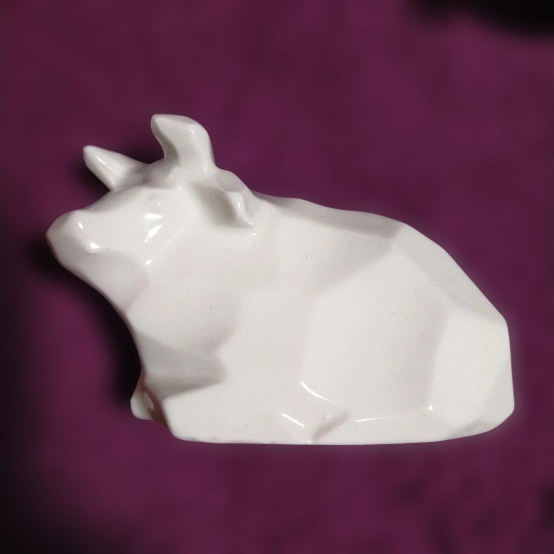 伊勢神宮　干支置物　陶器　縁起物　白　11体　(ひつじ無し)