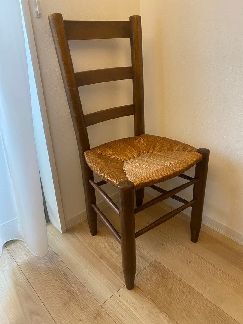 シャルロットペリアン　No.19