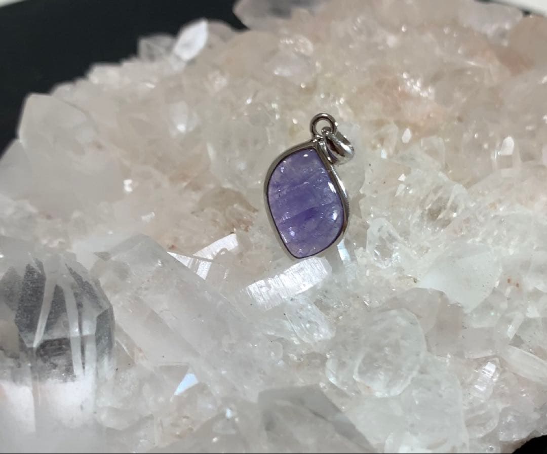 ★高品質★ ピンクタンザナイト　ペンダントトップ　silver925