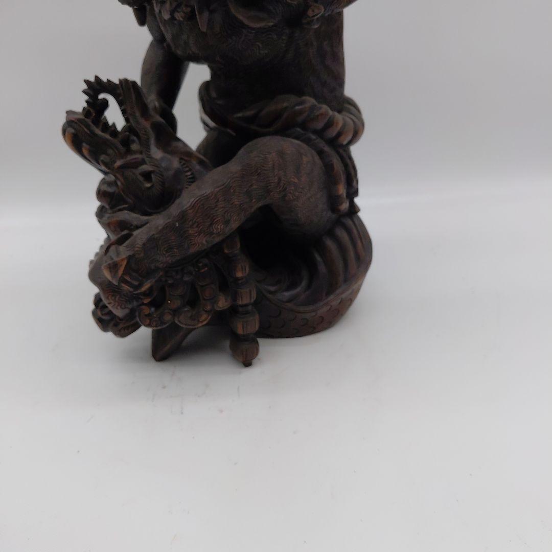 バリ　ハヌマーンと龍　黒檀彫刻