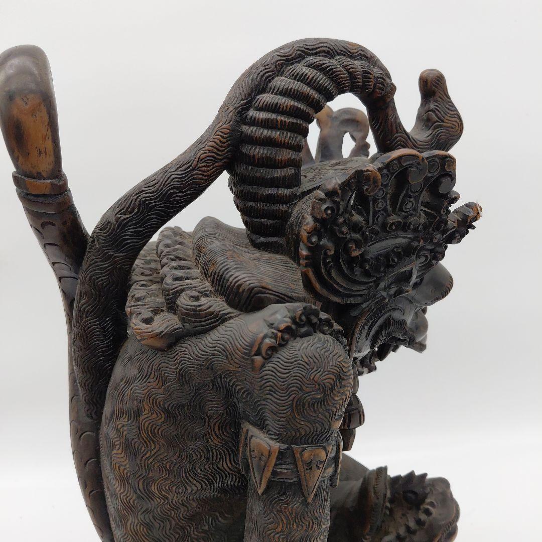 バリ　ハヌマーンと龍　黒檀彫刻