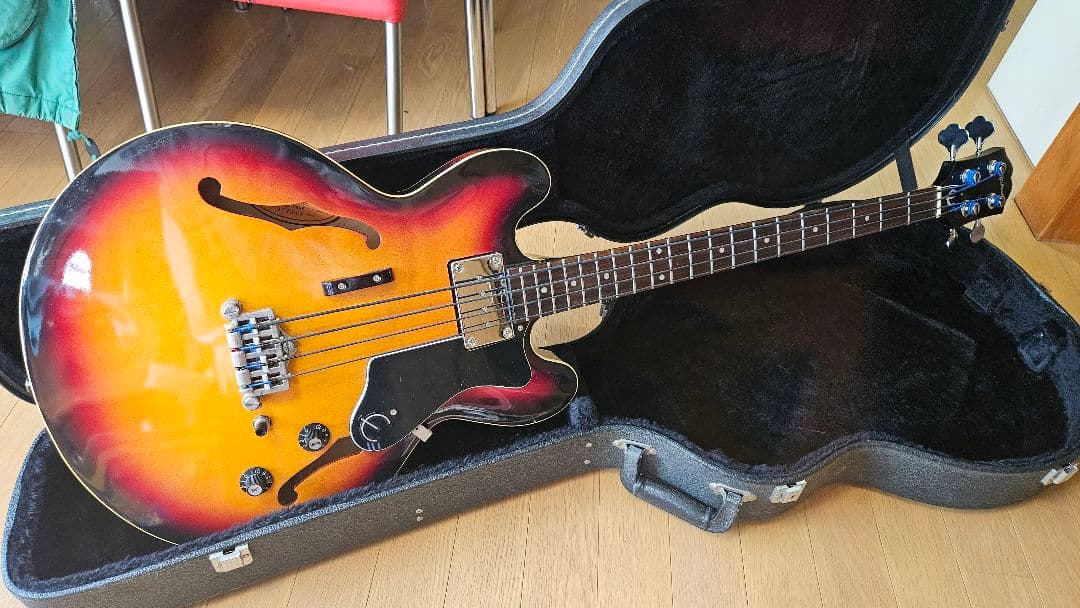 Epiphone Rivoli VC セミアコベース ハードケース付き - メルカリ