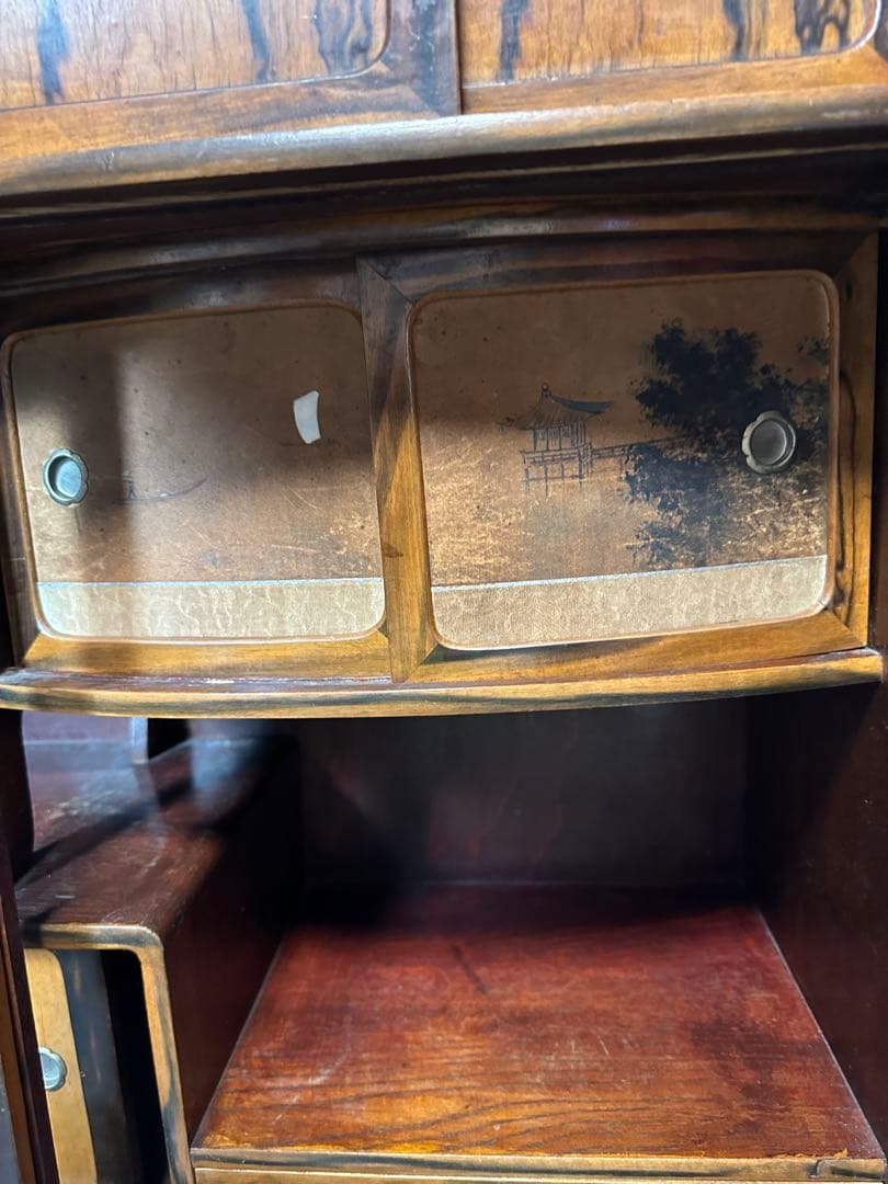 高級茶箪笥 欅と黒柿造り 二段重ね　１９５０－６０年代　価格応相談