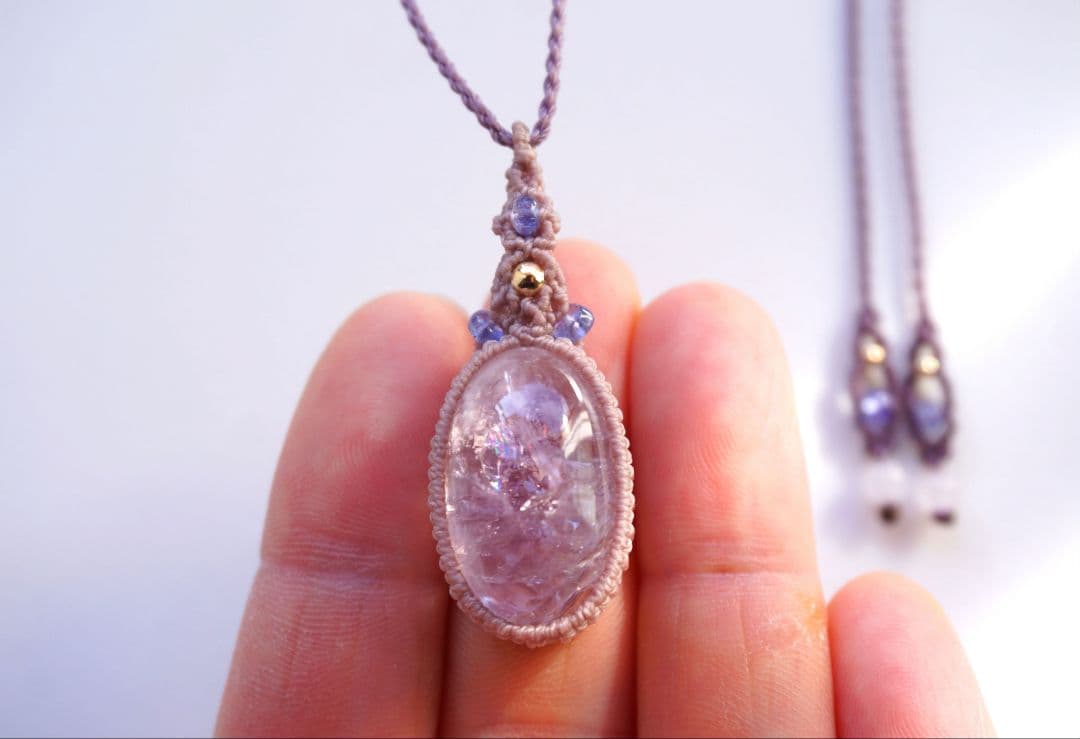 ピンクアメジスト　タンザナイト　マクラメ　ネックレス