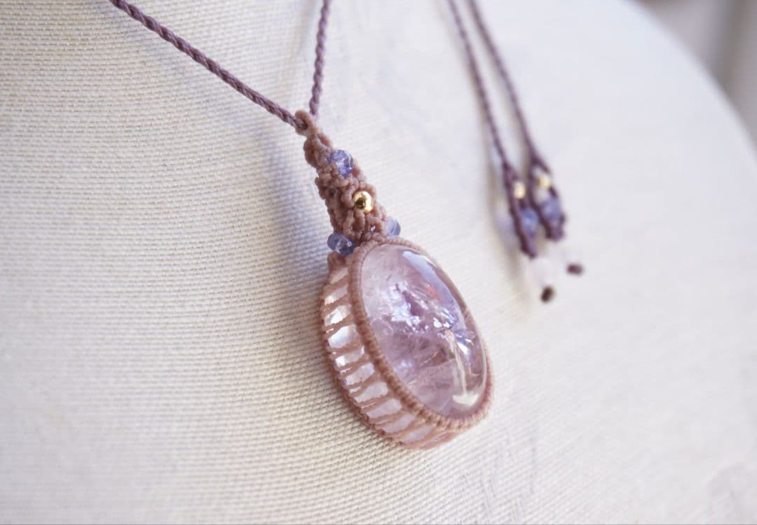 ピンクアメジスト　タンザナイト　マクラメ　ネックレス