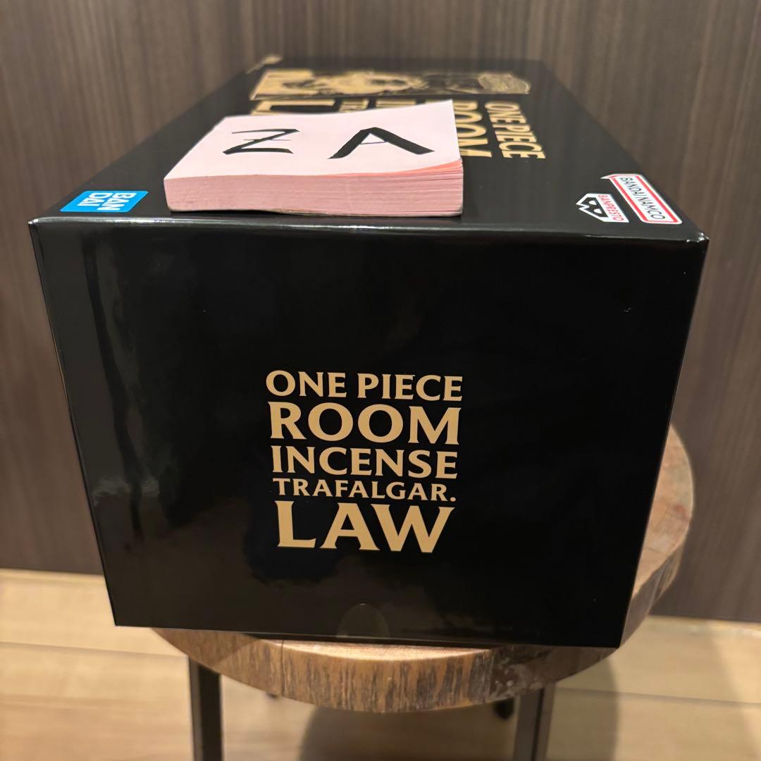 ONE PIECE ROOM INCENSE トラファルガー・ロー お香立て - メルカリ
